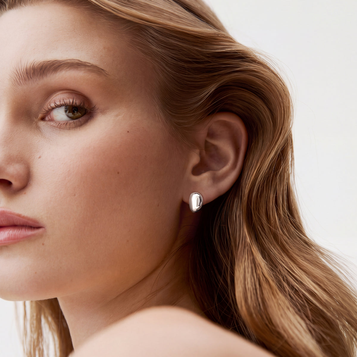 Boucles d'oreilles ovales solides