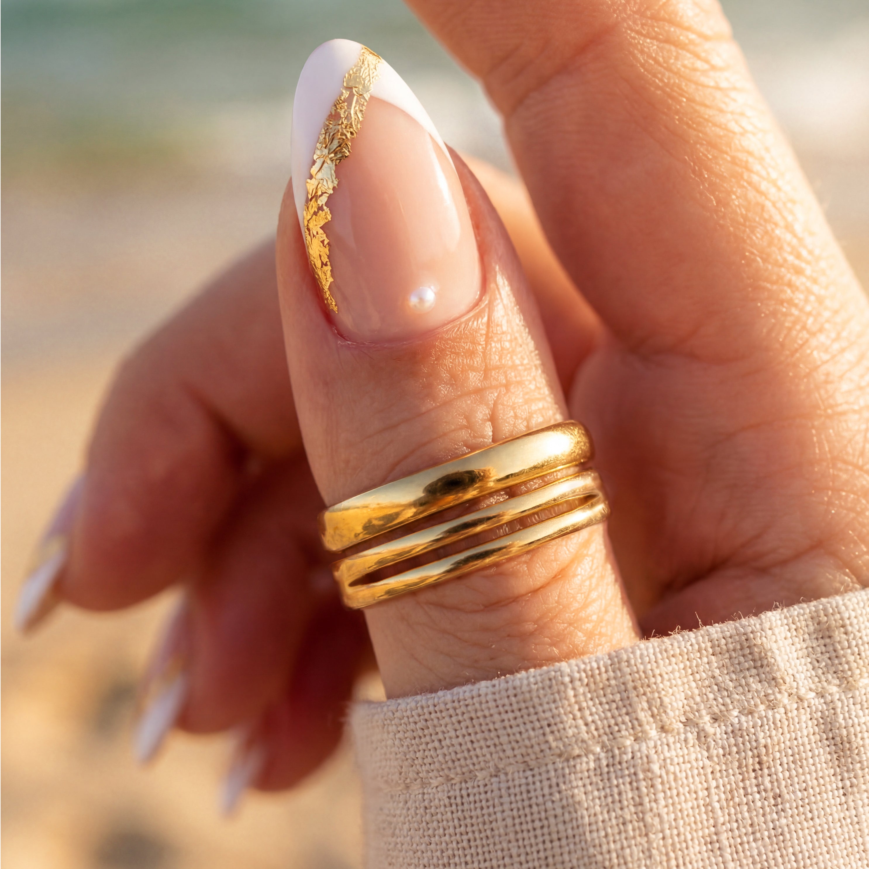 Bague à lignes en relief