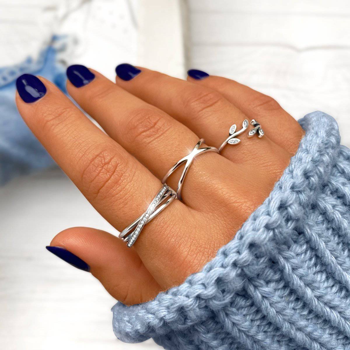 Anillo Hojitas Brillantes - LePetiteMarie