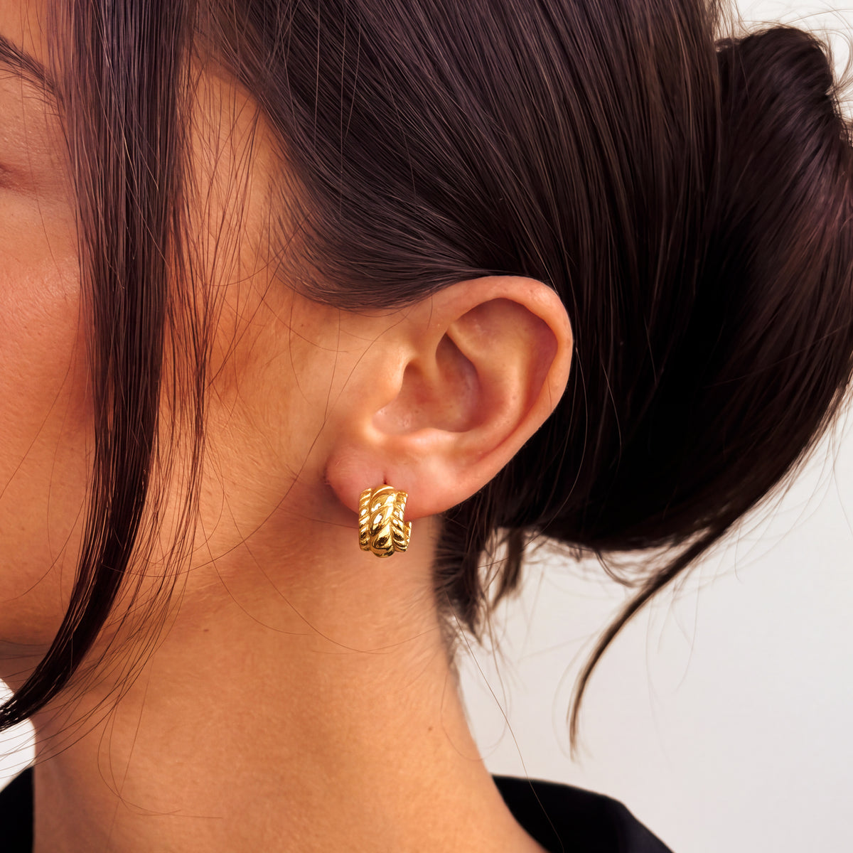 Boucles d’oreilles Semiaro ciselées