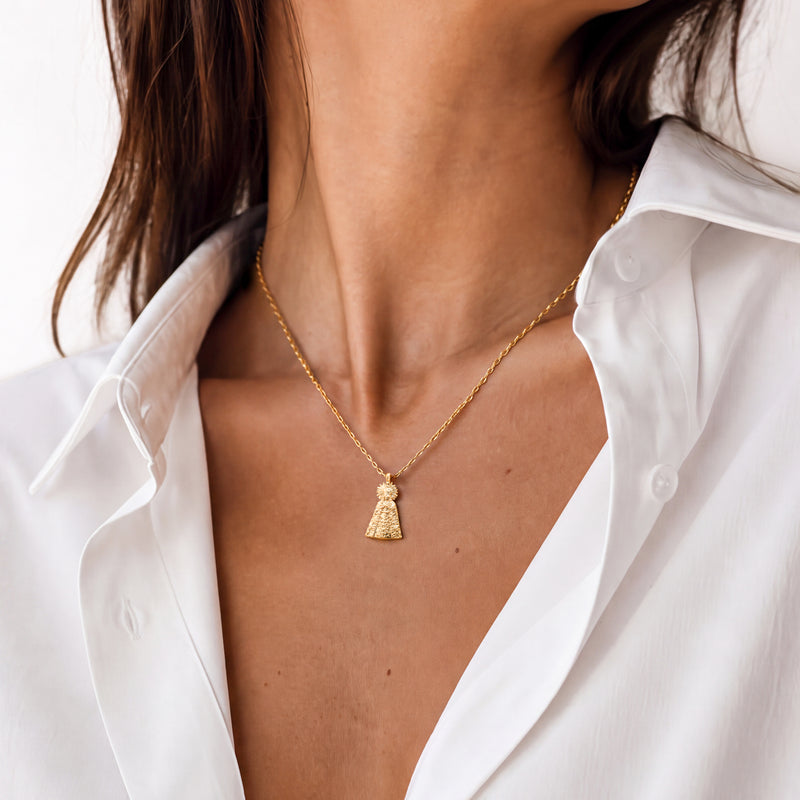 Collana Vergine della Macarena