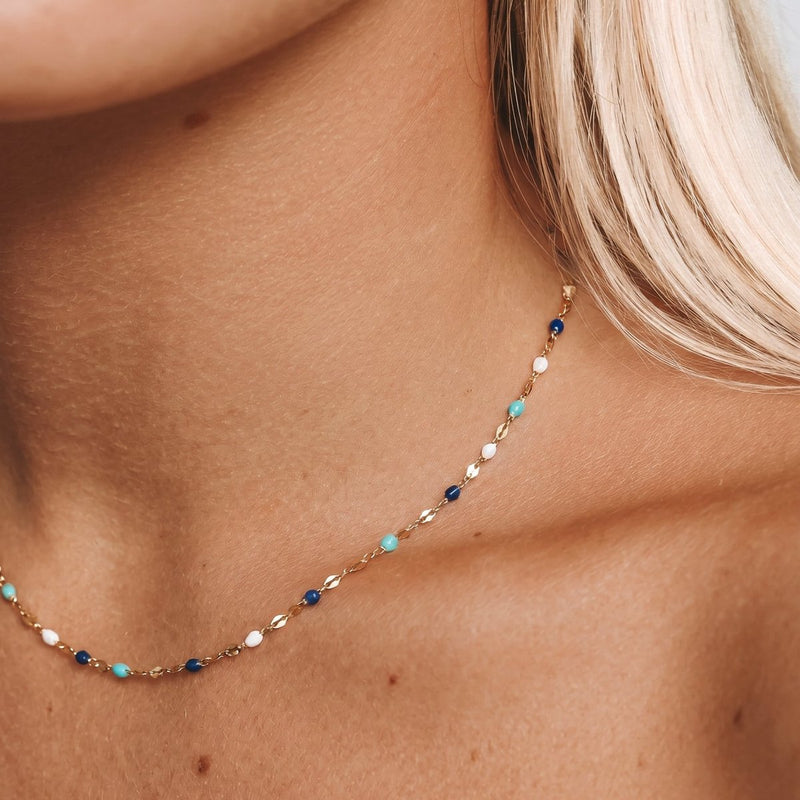 Collier bleu pittoresque