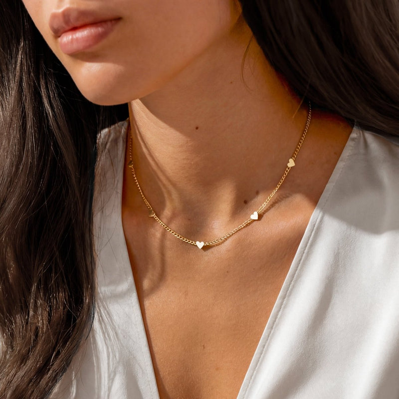 Collier petits cœurs
