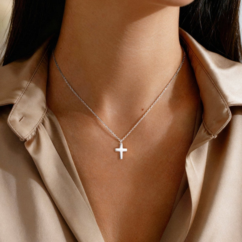 Collier croix chrétienne