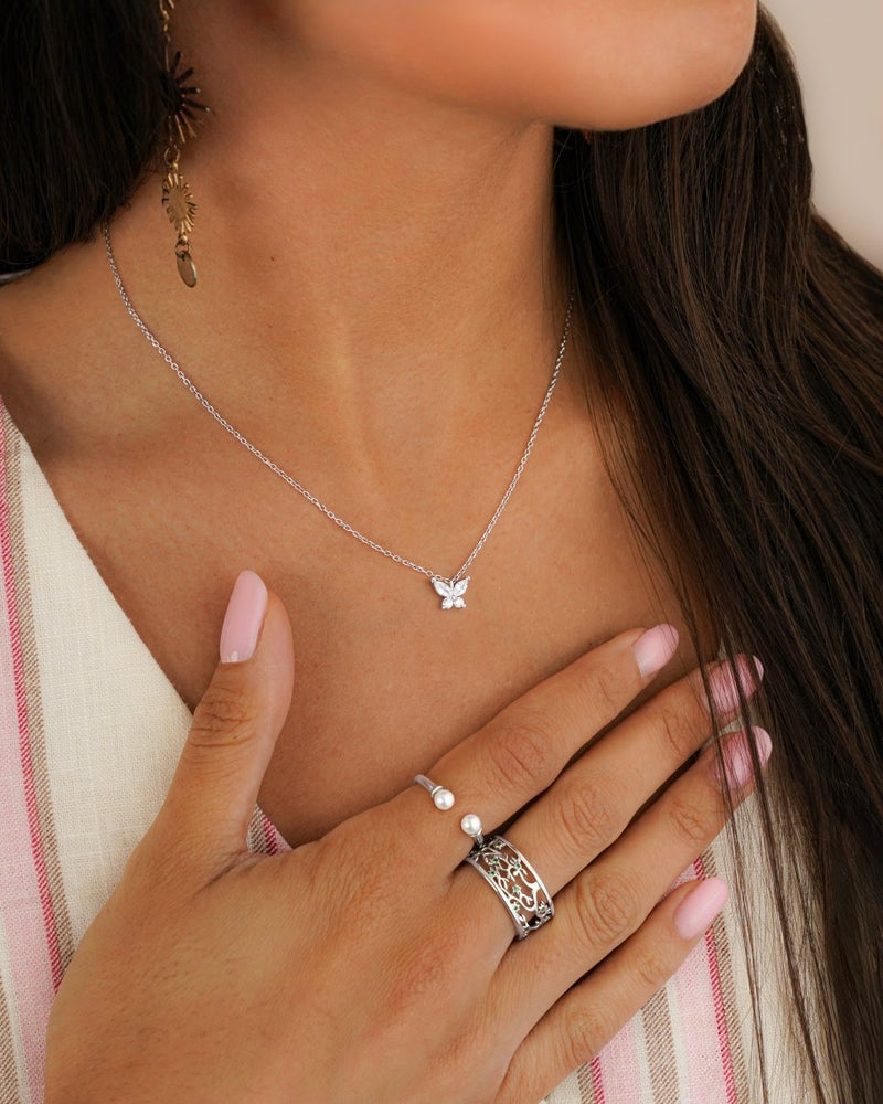 Collier Papillon Blanc