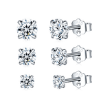Petites boucles d’oreilles en zirconia