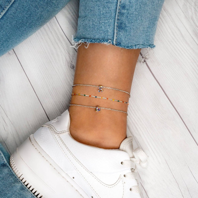 Bracelet de cheville à initiale irisée